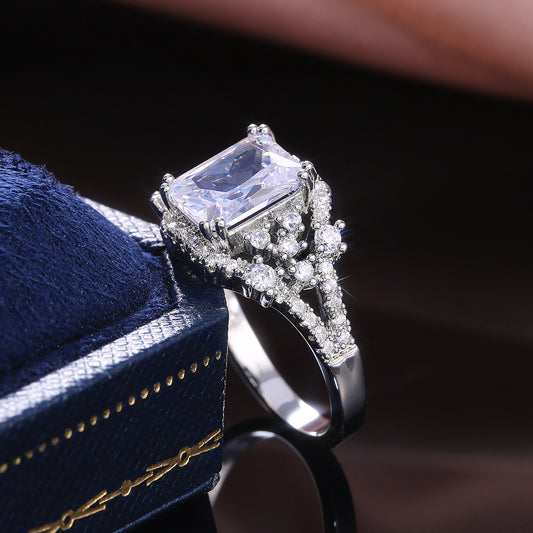 Luxury Silver Color AAA Princess Cut Square Crystal Zircon Stone Women Ring Brilliant Noble Wedding Engage Party Rings