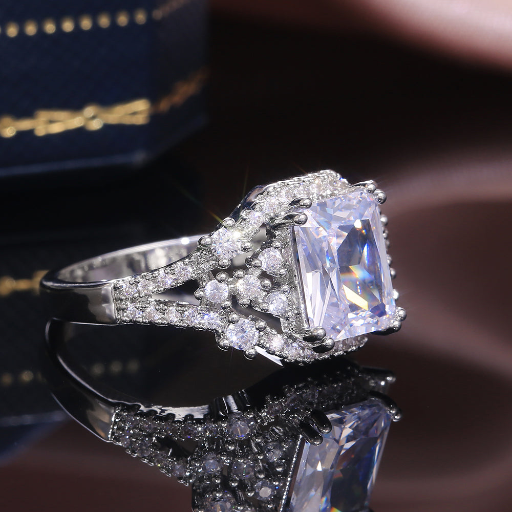 Luxury Silver Color AAA Princess Cut Square Crystal Zircon Stone Women Ring Brilliant Noble Wedding Engage Party Rings
